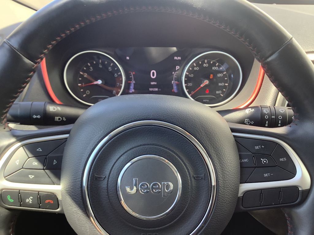 Thumbnail: 2018 Jeep Compass - 20