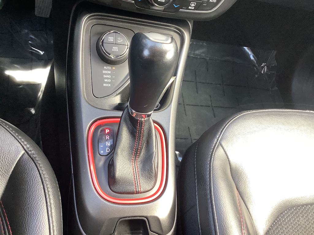 Thumbnail: 2018 Jeep Compass - 15