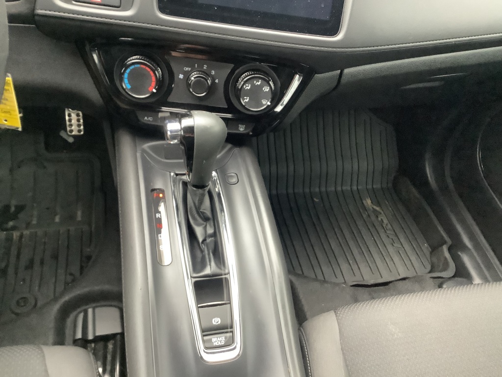 2021 Honda HR-V Sport 15