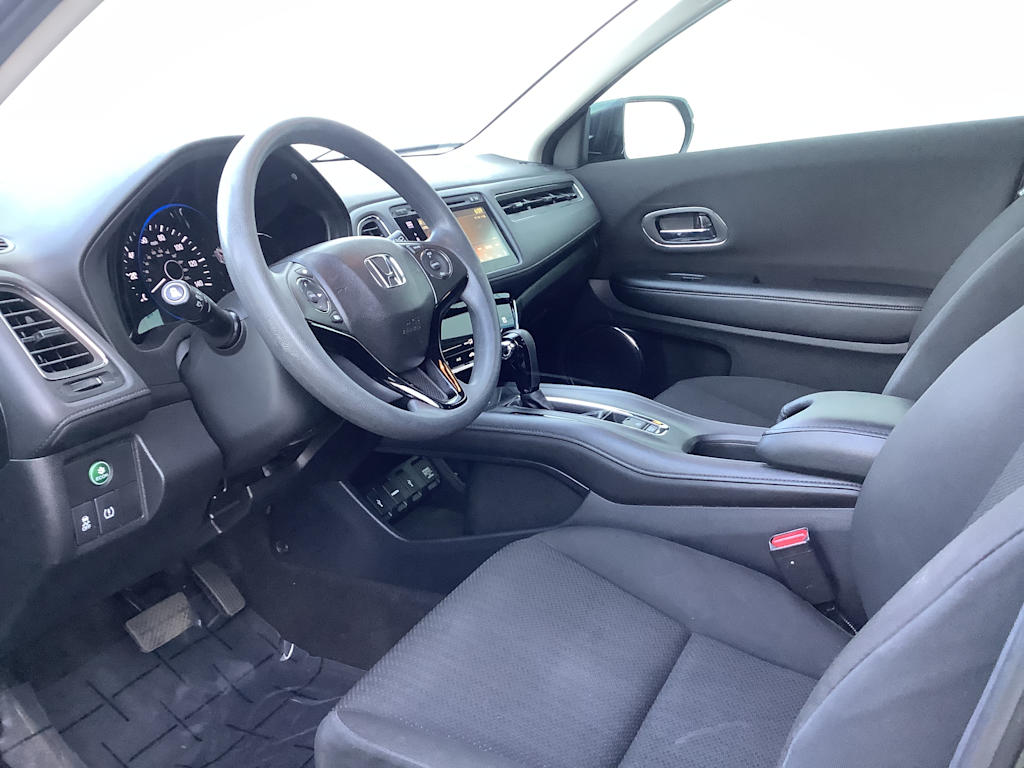 Thumbnail: 2016 Honda HR-V - 2