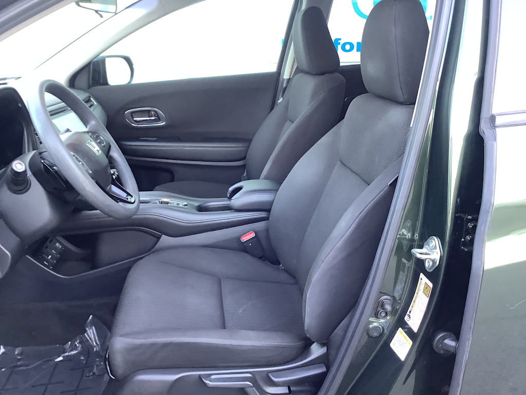 Thumbnail: 2016 Honda HR-V - 11