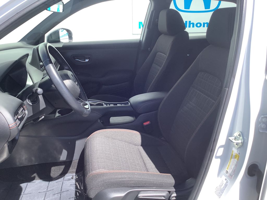 Thumbnail: 2025 Honda HR-V - 11