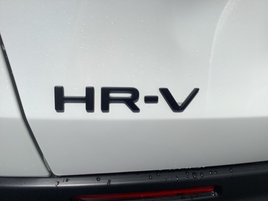 Thumbnail: 2027 Honda HR-V - 7