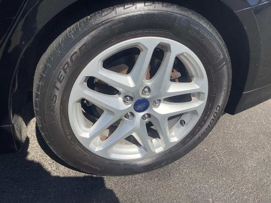 Thumbnail: 2016 Ford Fusion - 8