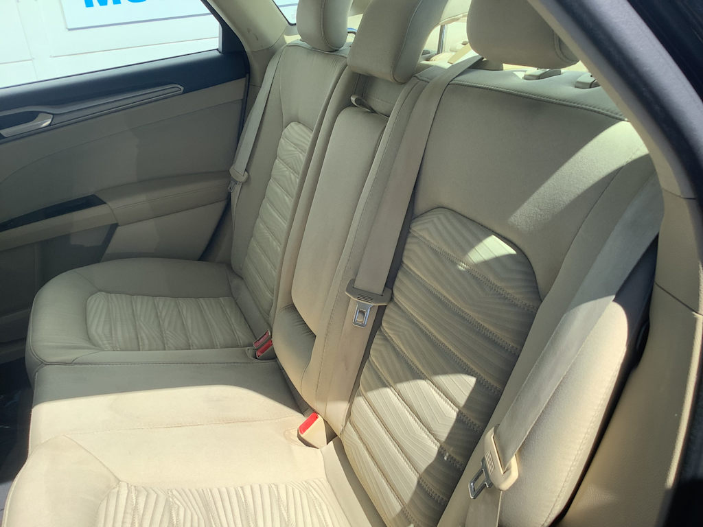 Thumbnail: 2016 Ford Fusion - 20