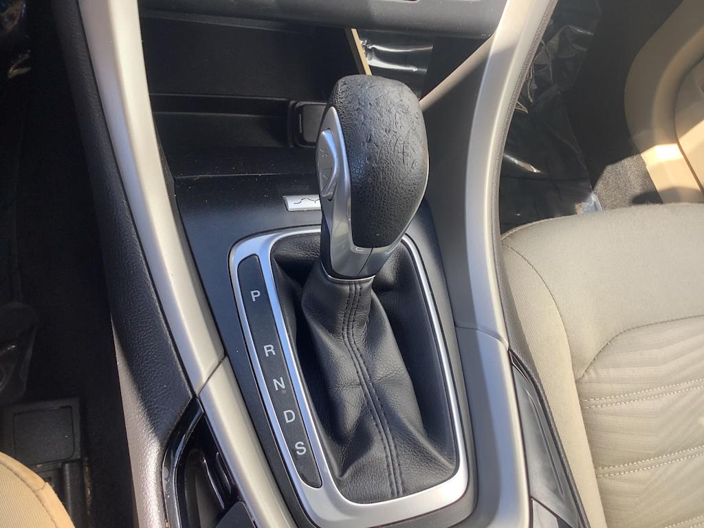 Thumbnail: 2016 Ford Fusion - 15