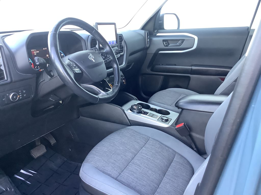 Thumbnail: 2021 Ford Bronco Sport - 10