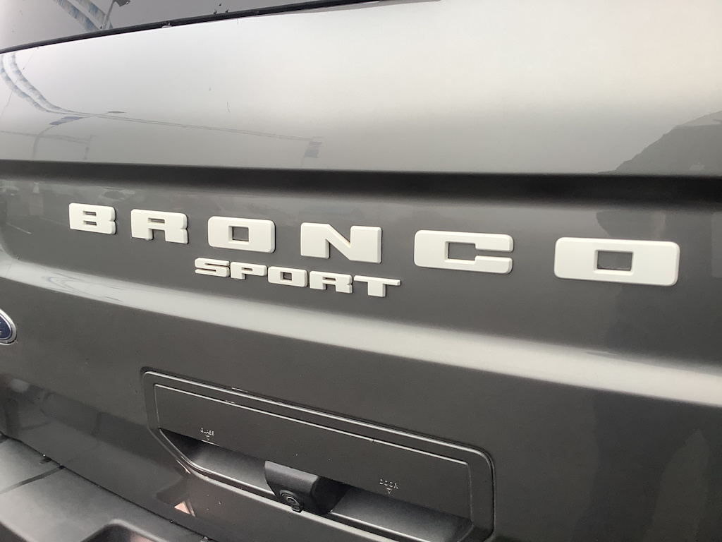 Thumbnail: 2022 Ford Bronco Sport - 7