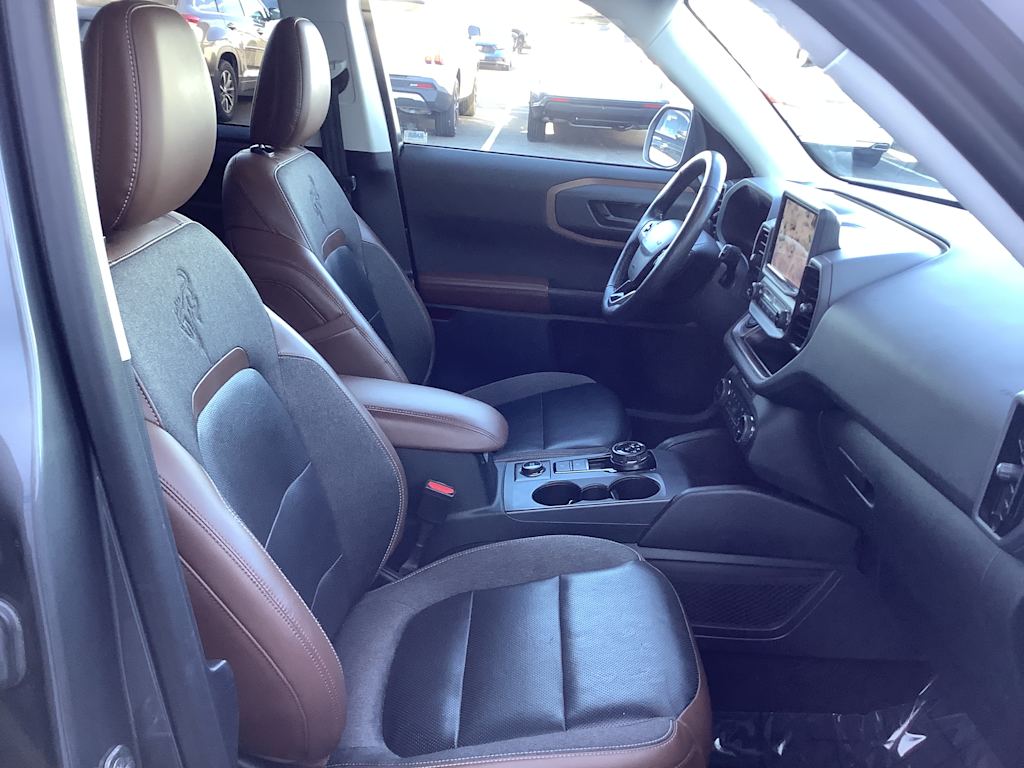 Thumbnail: 2021 Ford Bronco Sport - 11