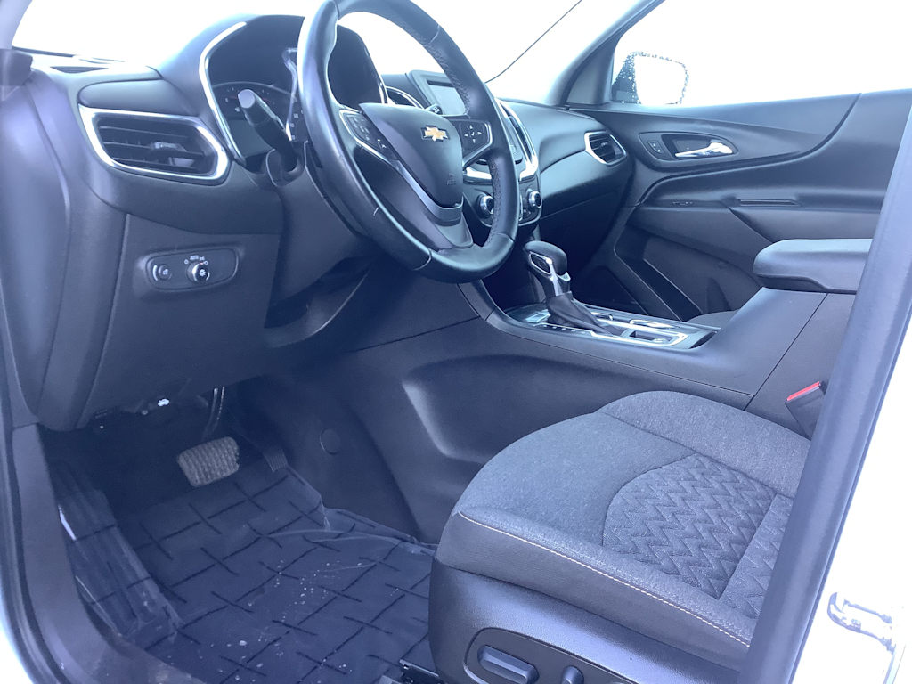 Thumbnail: 2023 Chevrolet Equinox - 2