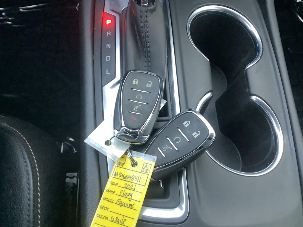 Thumbnail: 2021 Chevrolet Equinox - 21