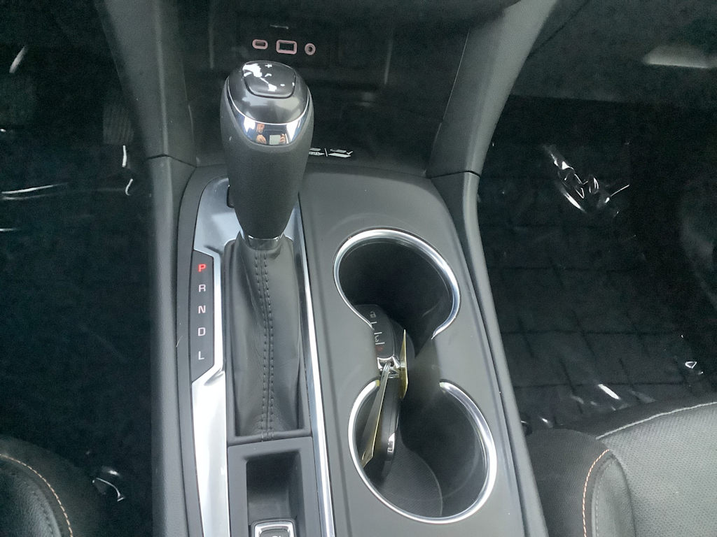 Thumbnail: 2021 Chevrolet Equinox - 15