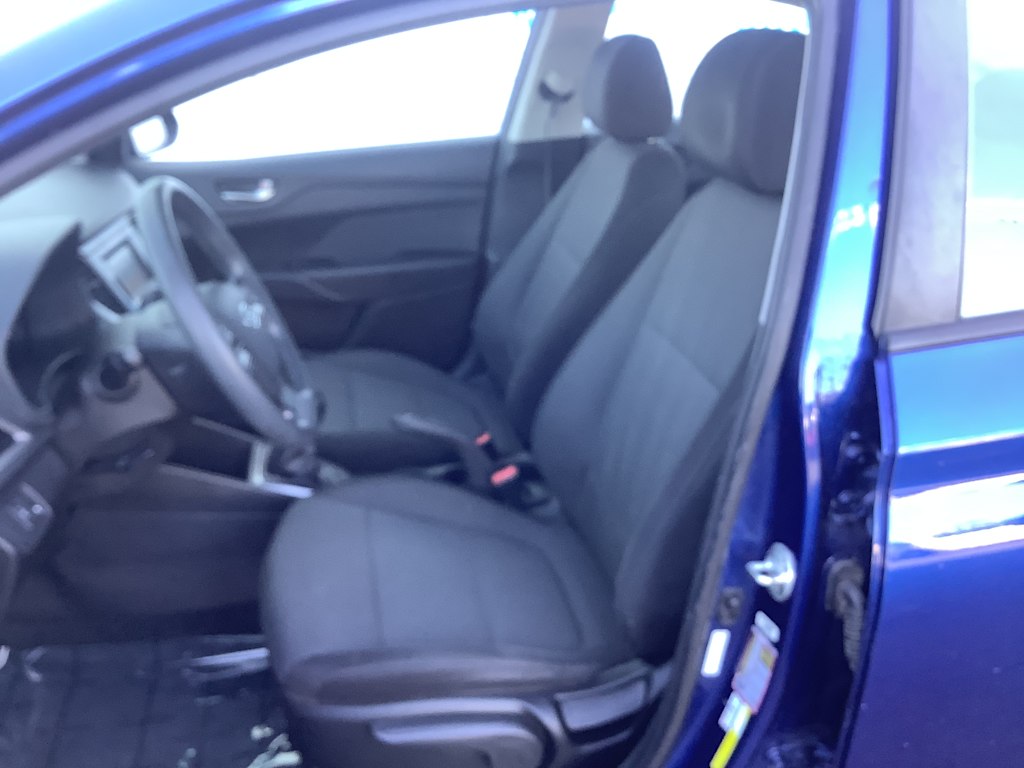 2018 Hyundai Accent SE 11