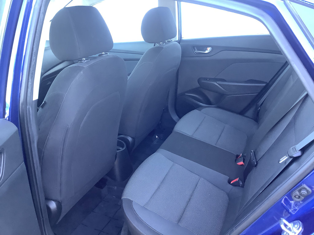 2018 Hyundai Accent SE 12