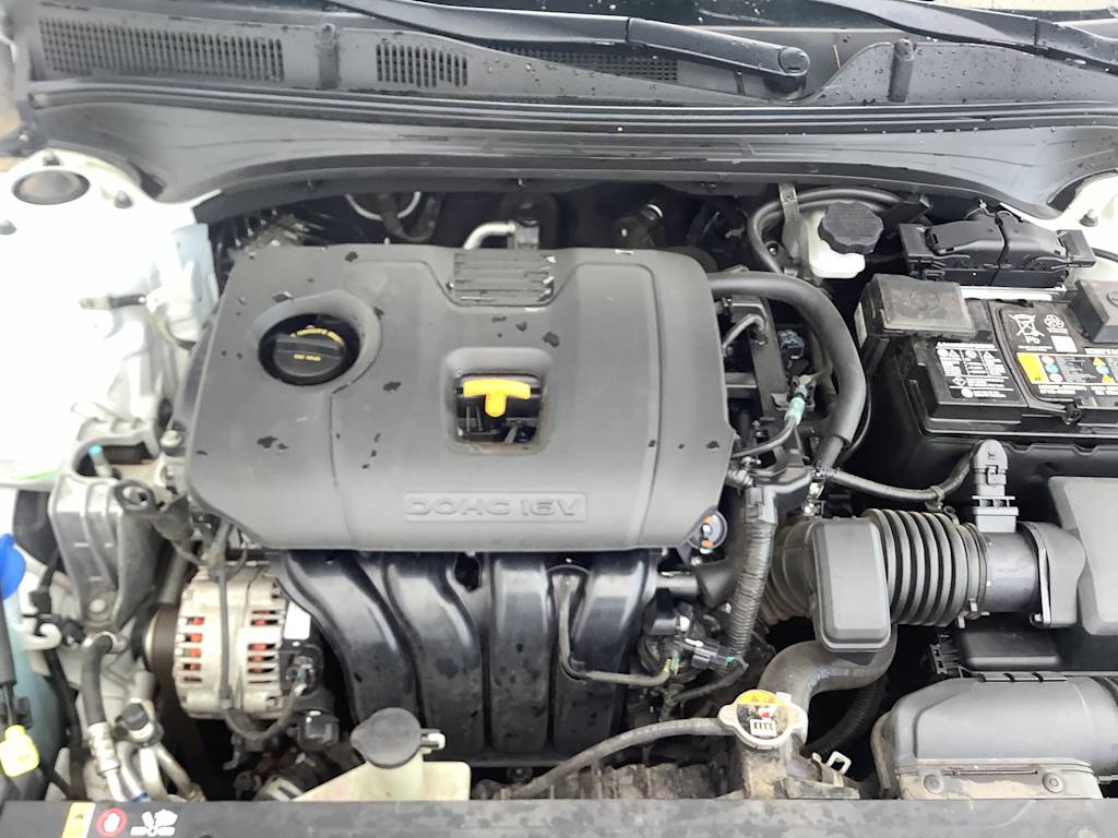 2022 Kia Forte LXS 9