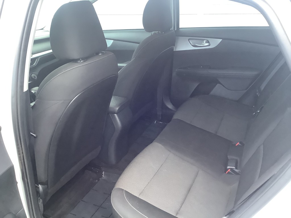 2022 Kia Forte LXS 13