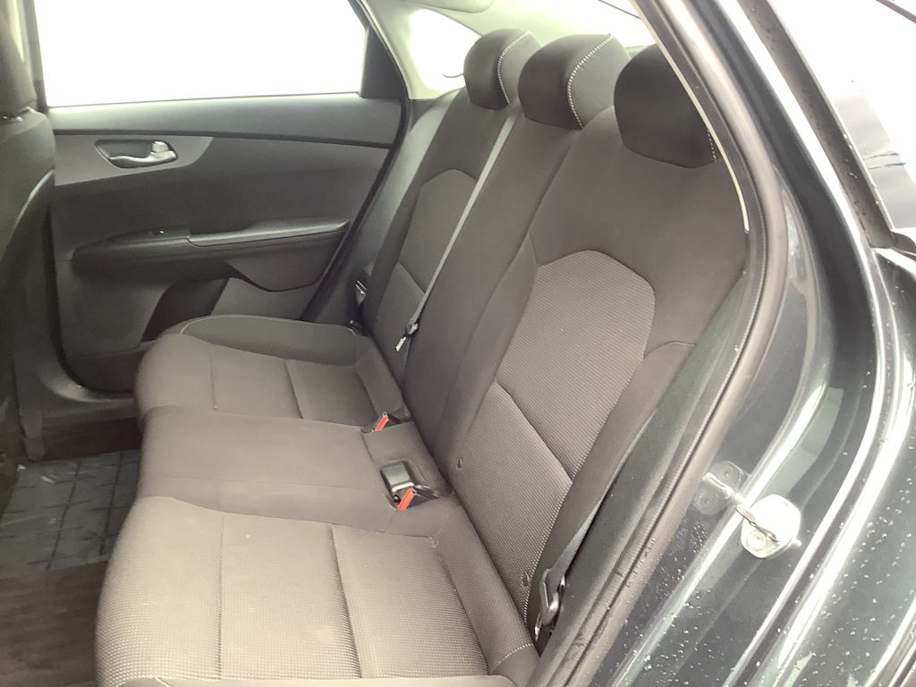 Thumbnail: 2021 Kia Forte - 20