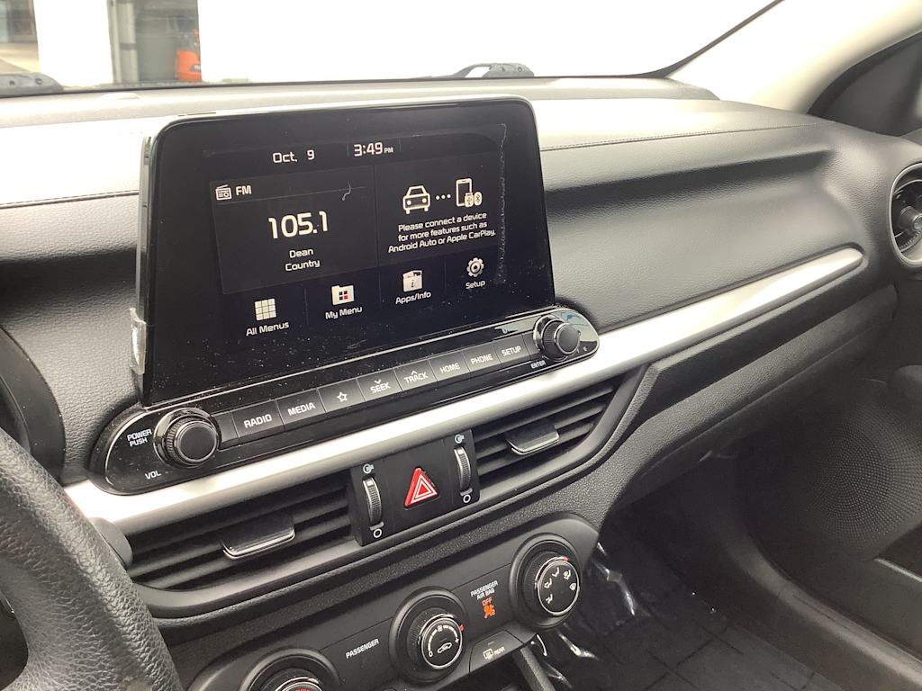 Thumbnail: 2021 Kia Forte - 14