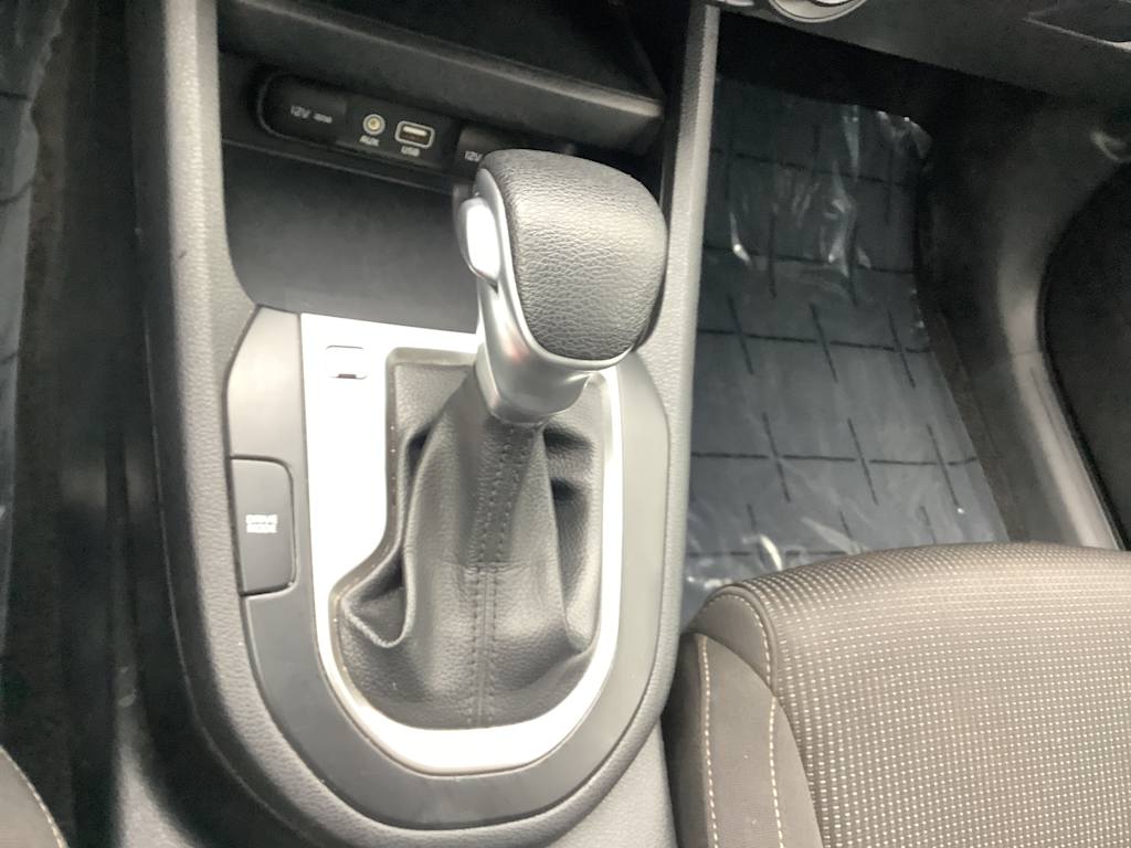 Thumbnail: 2021 Kia Forte - 15