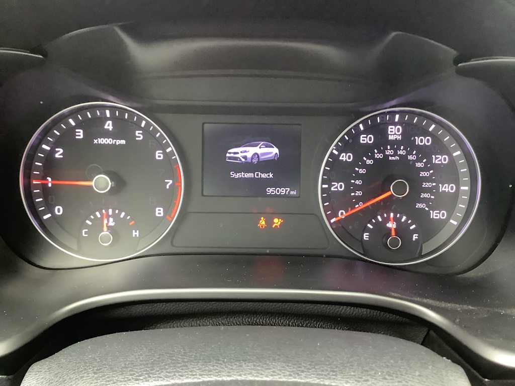 Thumbnail: 2021 Kia Forte - 16