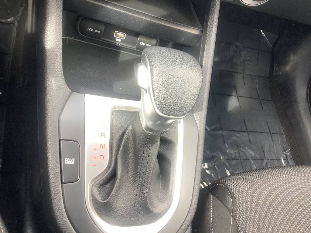 2022 Kia Forte LXS 15