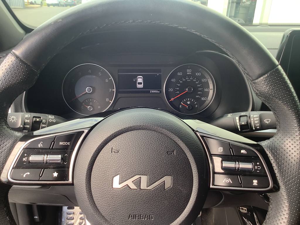Thumbnail: 2024 Kia Forte - 20
