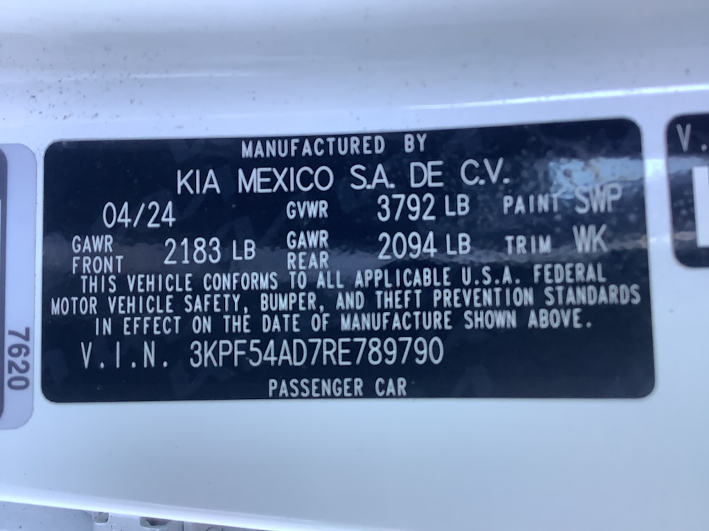 Thumbnail: 2024 Kia Forte - 19