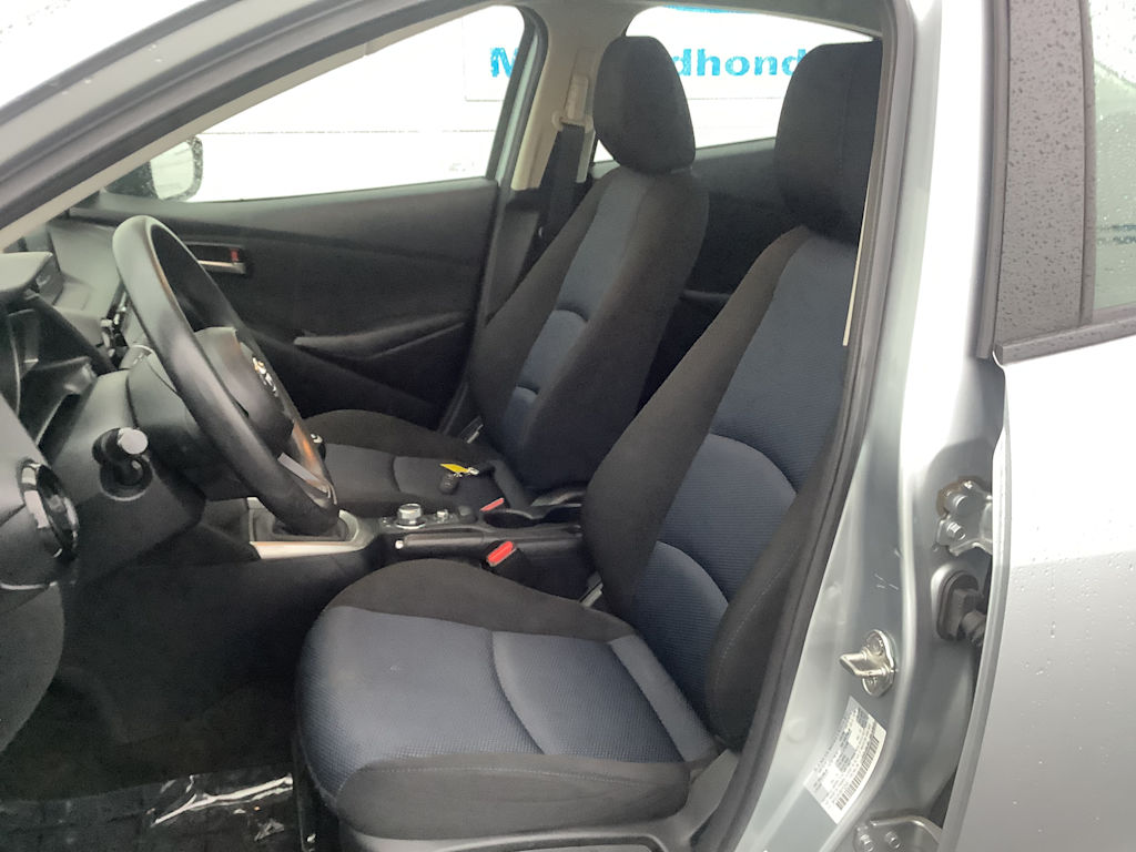 Thumbnail: 2019 Toyota Yaris - 11