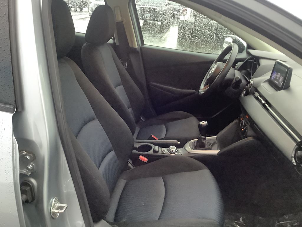 Thumbnail: 2019 Toyota Yaris - 12