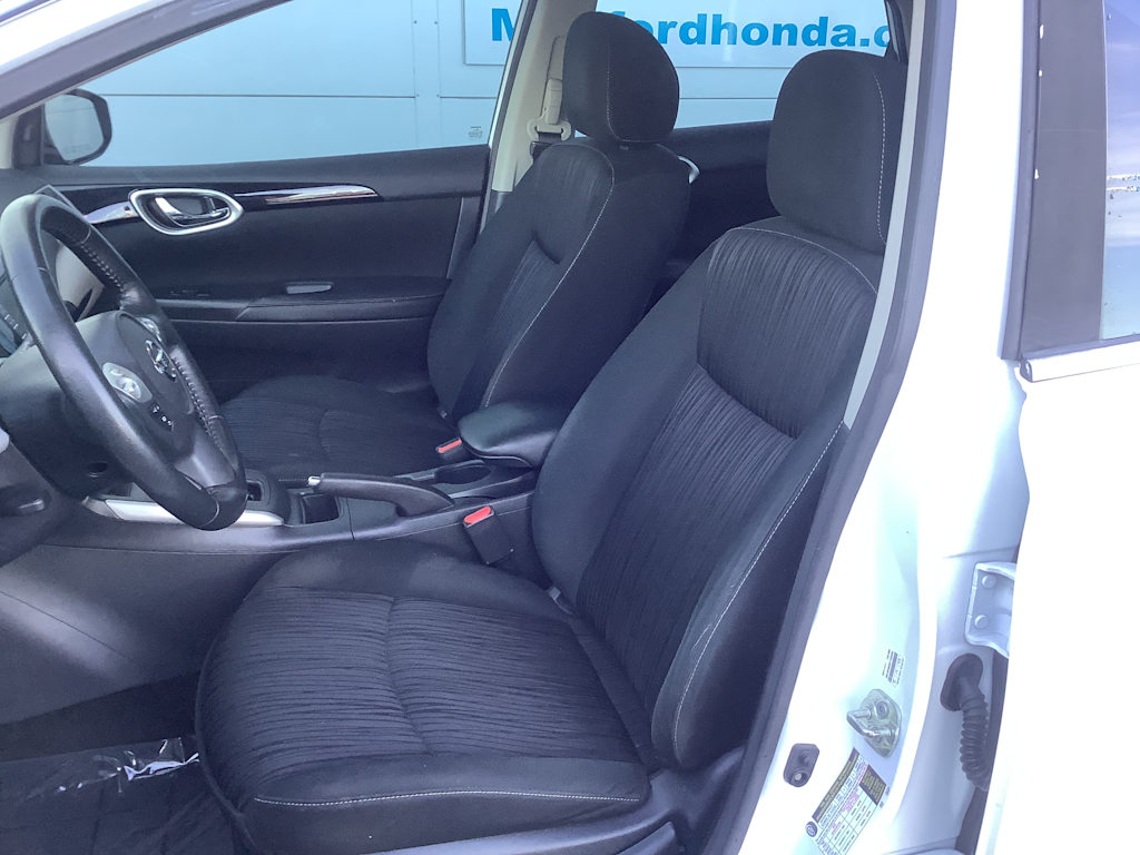 Thumbnail: 2019 Nissan Sentra - 11