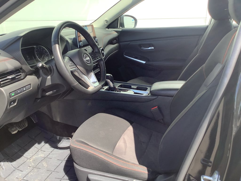 Thumbnail: 2025 Nissan Sentra - 10