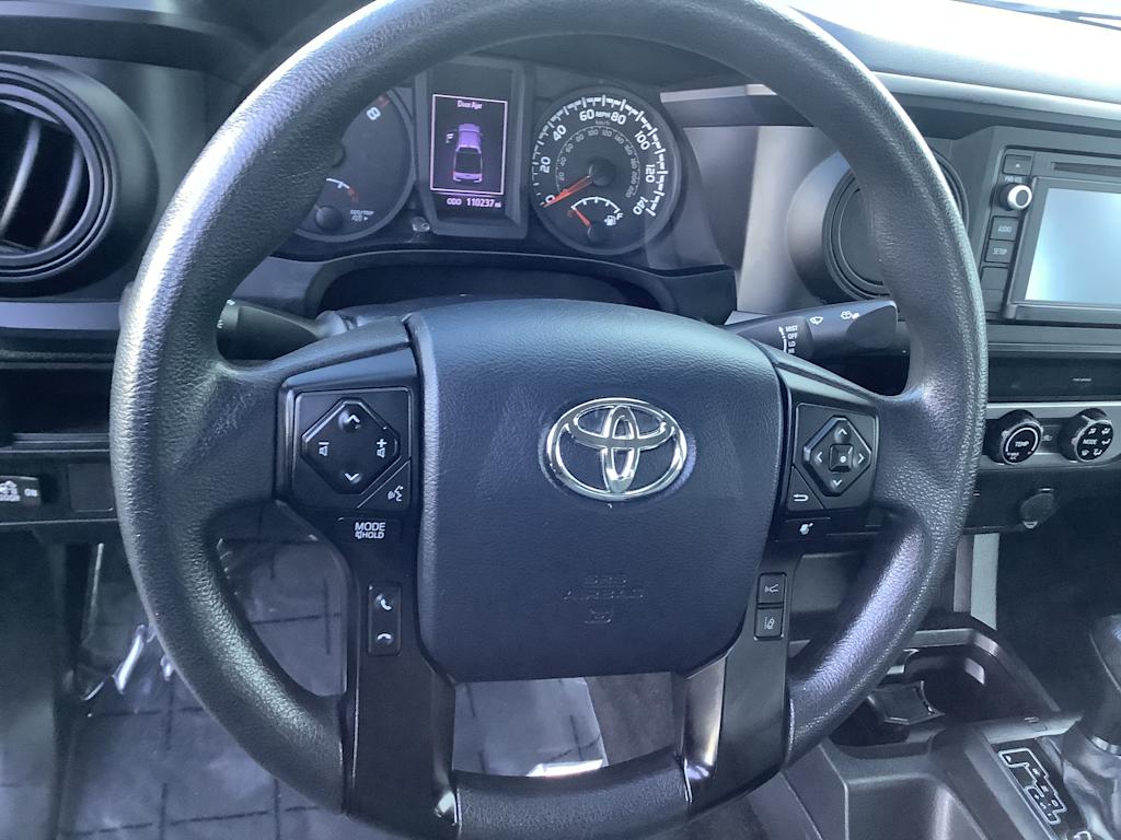 Thumbnail: 2018 Toyota Tacoma - 10