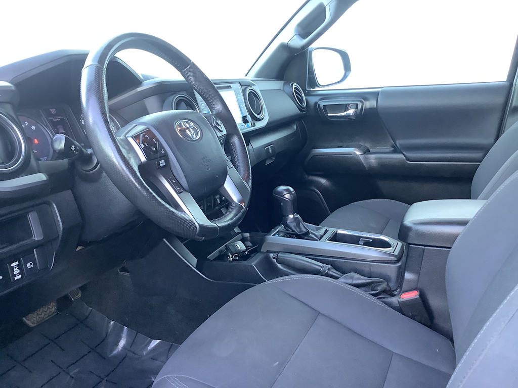 Thumbnail: 2019 Toyota Tacoma - 2