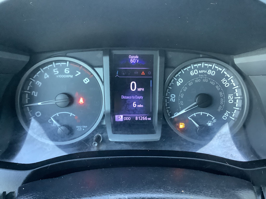 Thumbnail: 2019 Toyota Tacoma - 16
