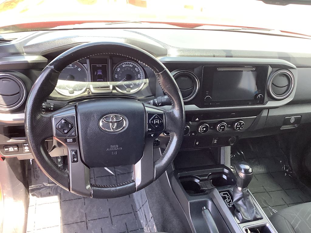 Thumbnail: 2016 Toyota Tacoma - 2