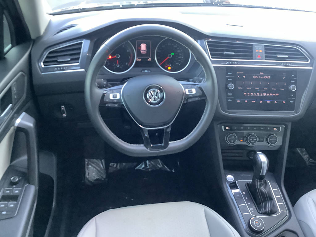 Thumbnail: 2021 Volkswagen Tiguan - 10