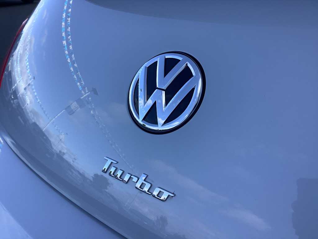 Thumbnail: 2017 Volkswagen Beetle - 7