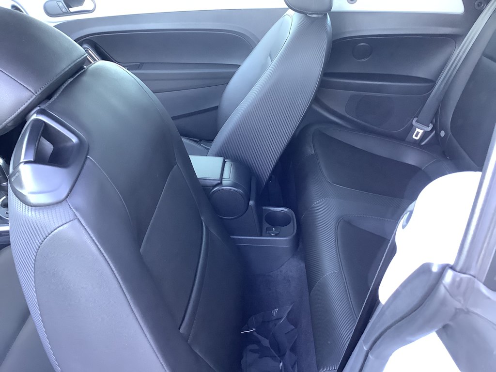 Thumbnail: 2017 Volkswagen Beetle - 13