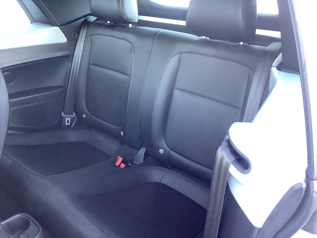 Thumbnail: 2017 Volkswagen Beetle - 19