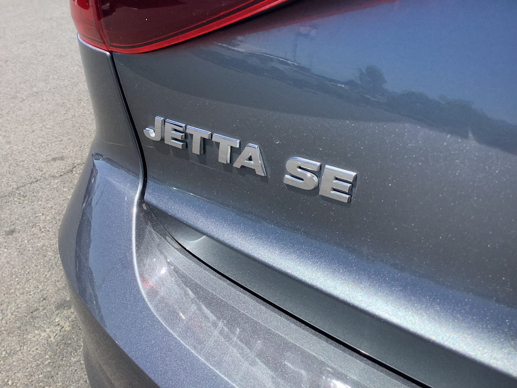 Thumbnail: 2016 Volkswagen Jetta - 7