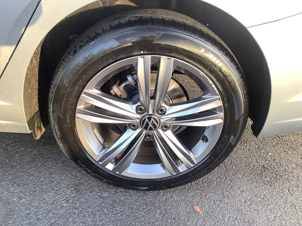 Thumbnail: 2024 Volkswagen Jetta - 8