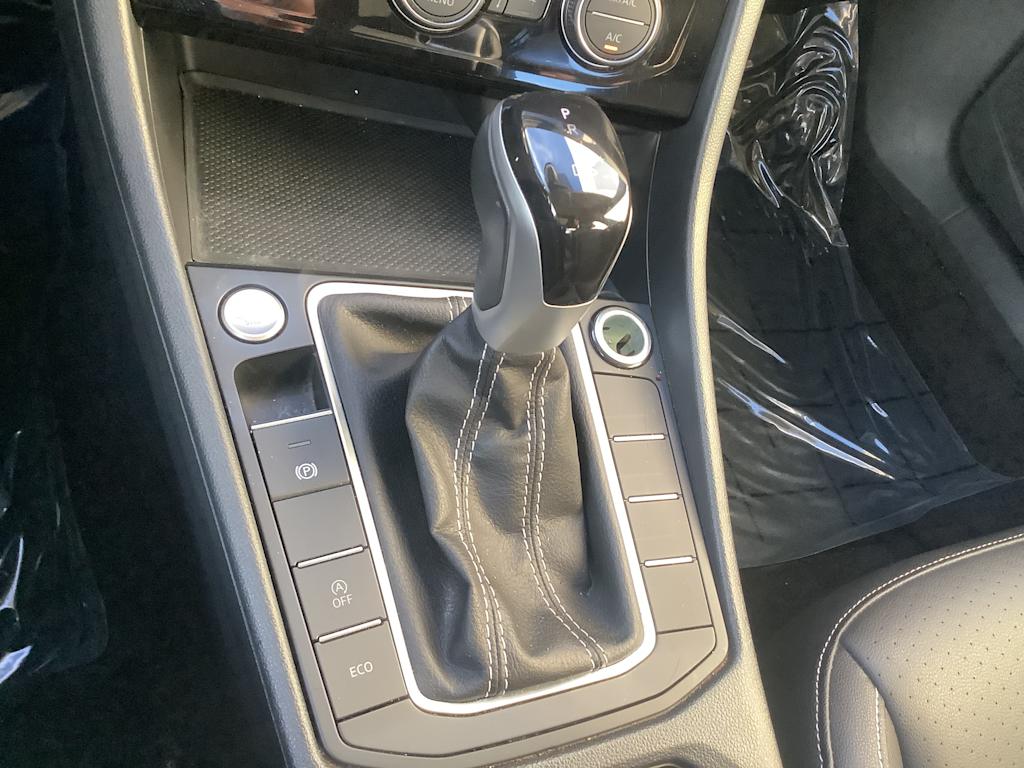 Thumbnail: 2024 Volkswagen Jetta - 15