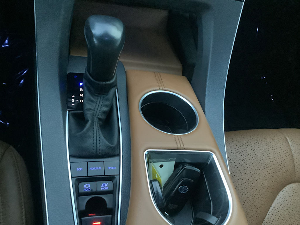 Thumbnail: 2022 Toyota Avalon - 14