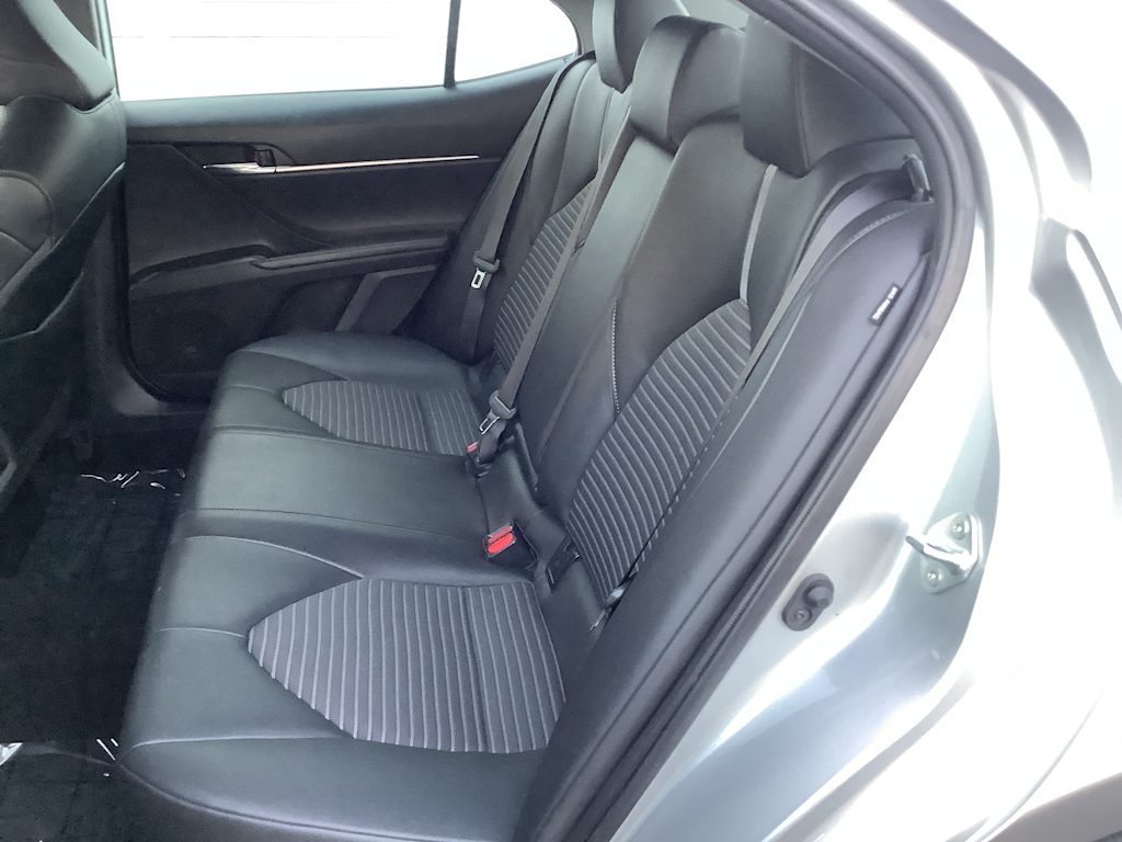 Thumbnail: 2022 Toyota Camry - 20