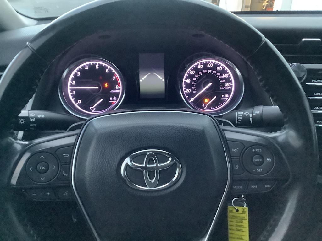 Thumbnail: 2020 Toyota Camry - 21