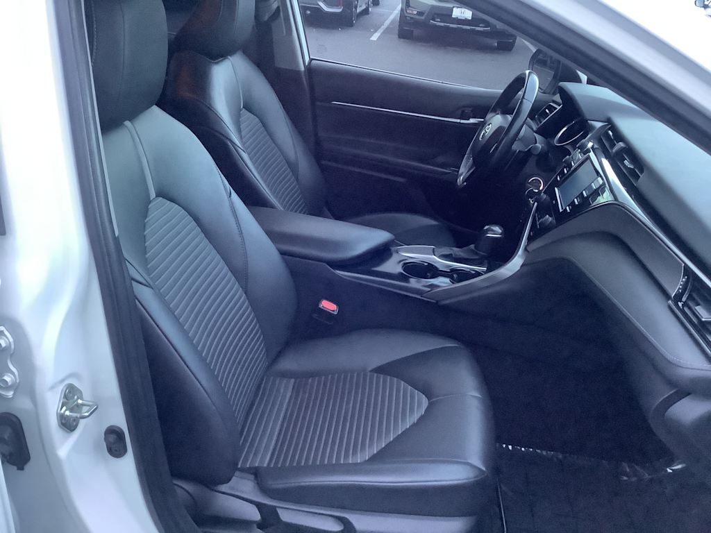 Thumbnail: 2020 Toyota Camry - 12
