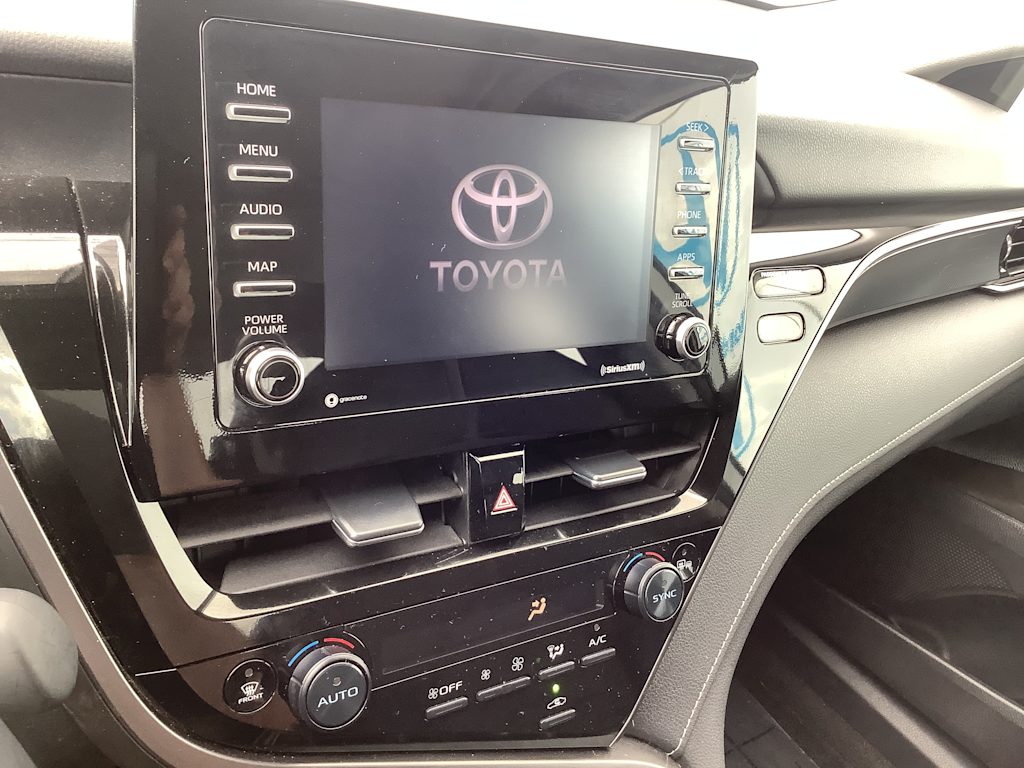 Thumbnail: 2024 Toyota Camry - 11