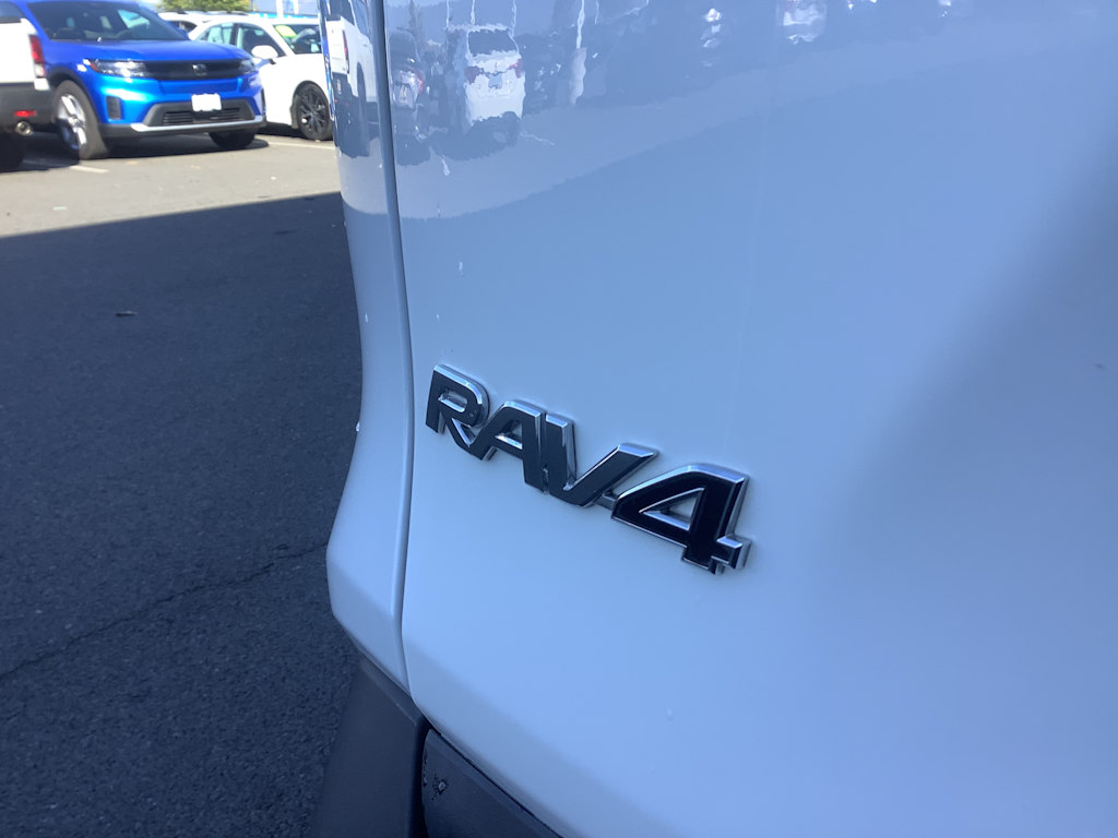 Thumbnail: 2023 Toyota RAV4 - 7