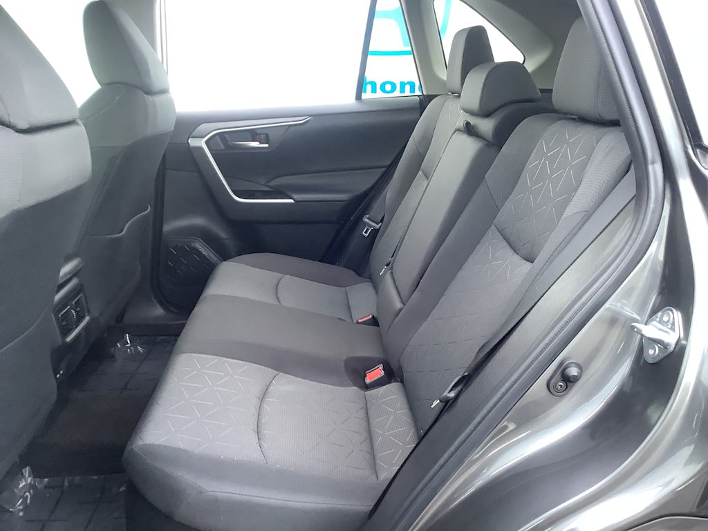 Thumbnail: 2022 Toyota RAV4 - 19