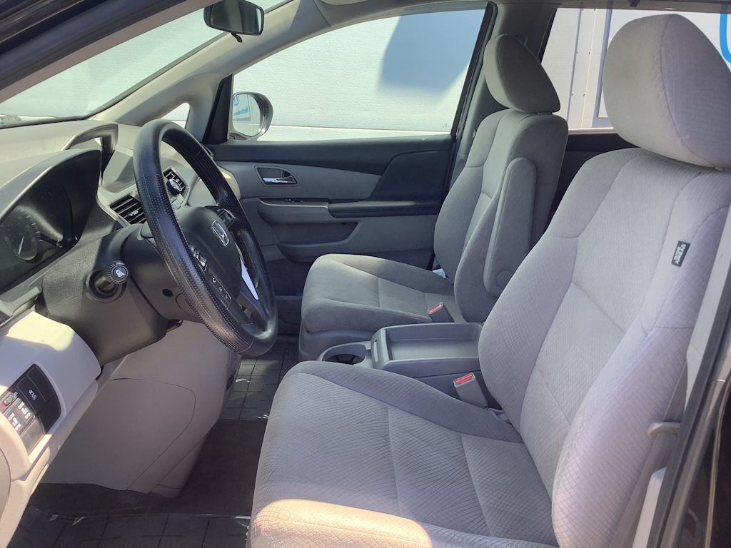 Thumbnail: 2016 Honda Odyssey - 11